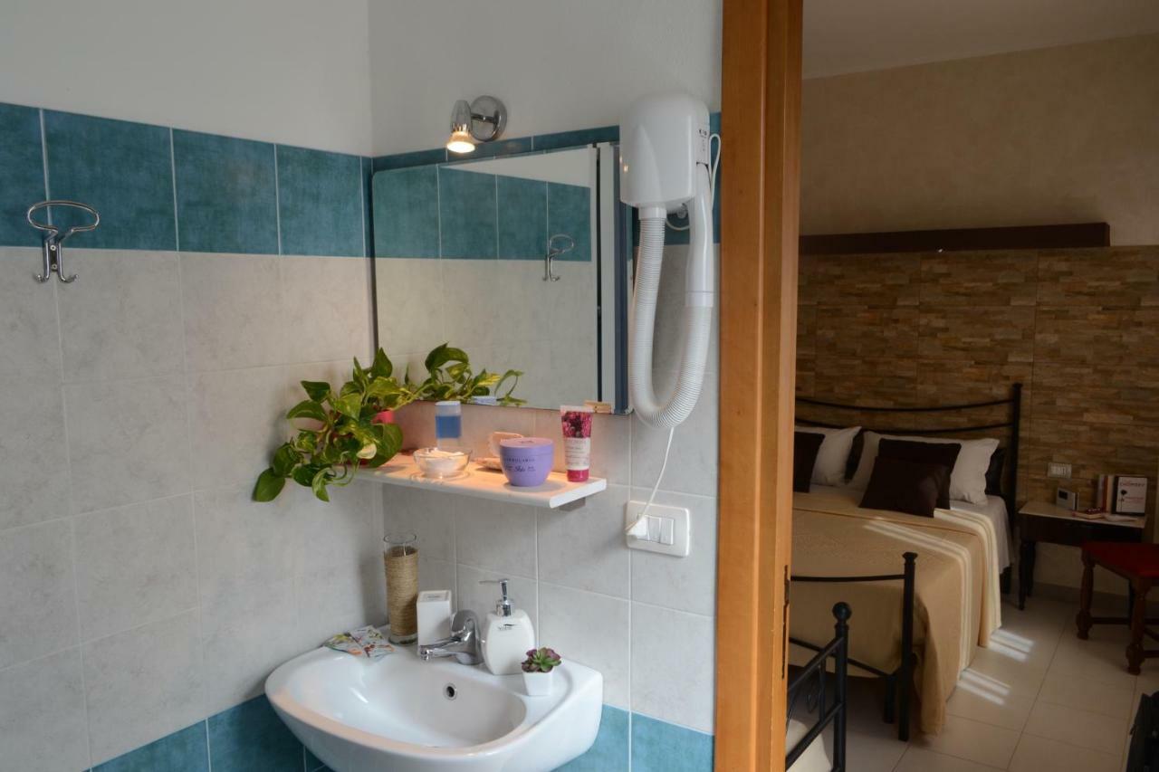 B&B Blue Wave Альгеро Екстер'єр фото